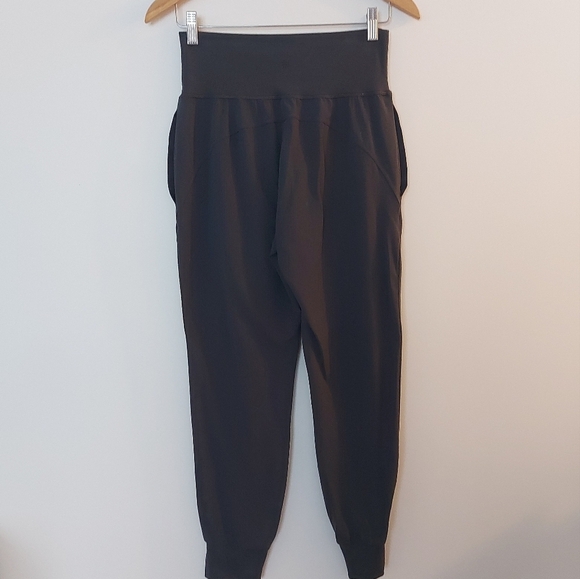 Athleta Salutations Jogger High Waist Side Pockets Ribbed Cuffs Gray Size Small - Picture 6 of 9
